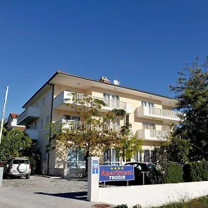 Apartmani Trogir Apartman Trogir